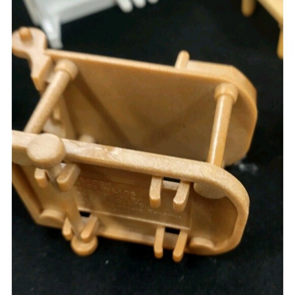 Calico Critters Red Roof Country Doll House Sylvanian Families Incomplete C-Pics - Picture 8 of 16